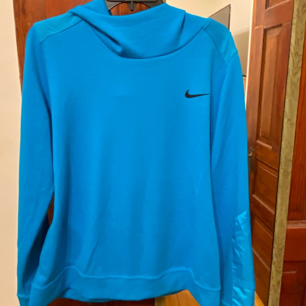 Nike long sleeve hooded athletic top